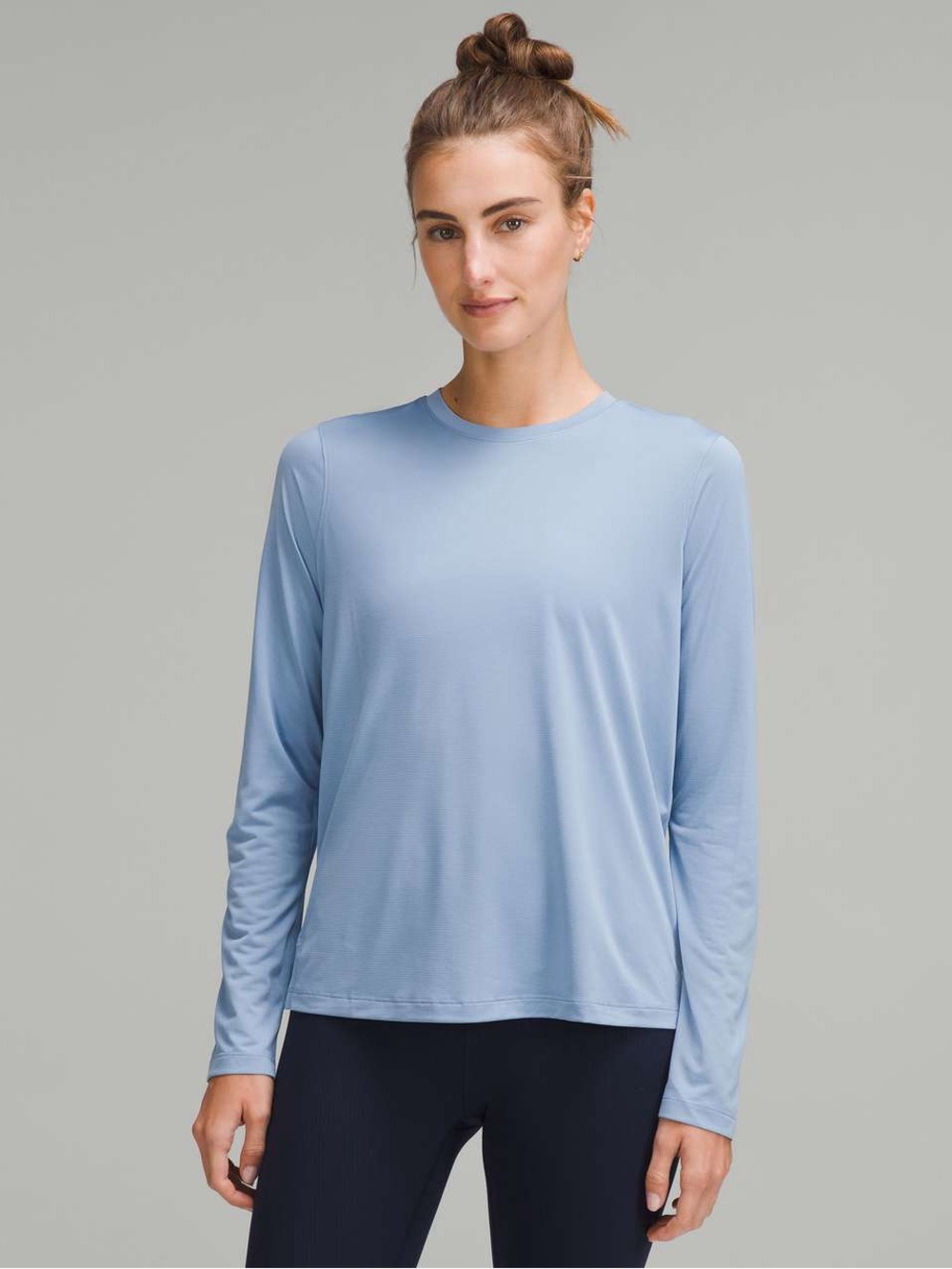 Lululemon Flawed* Ultralight Hip Length Long Sleeve Cotton Shirt, Blue – Large